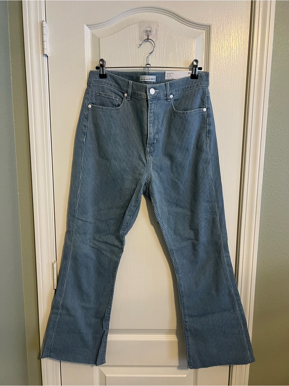 LOFT The Kick Crop Jeans Size 29 High Rise Striped Raw Hem